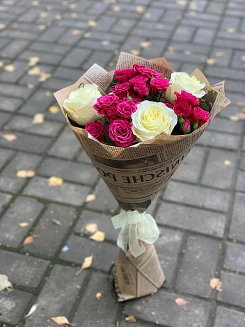 Букет цветов из: Розы в Павлодольской